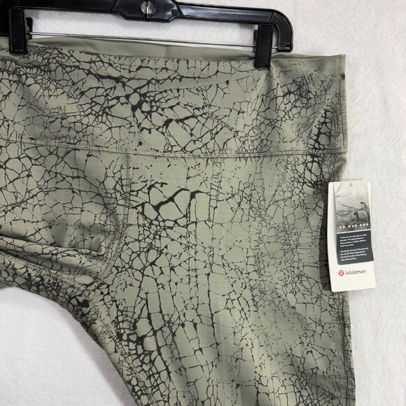 NWT Lululemon 20 Wunder Train High Rise 25" Capri Leggings Sage Crackle Dye Yoga - Picture 3 of 12